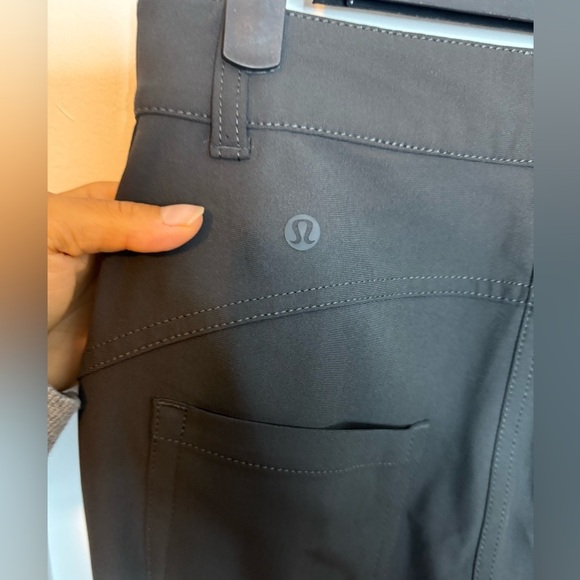 Lululemon Charcoal Gray City Sleek 5 Pocket HR 7/8 Pants - Picture 4 of 5